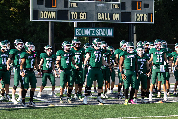 Knights-v-Bearcats-2595
