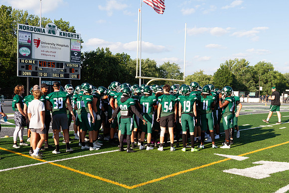 Knights-v-Bearcats-1175
