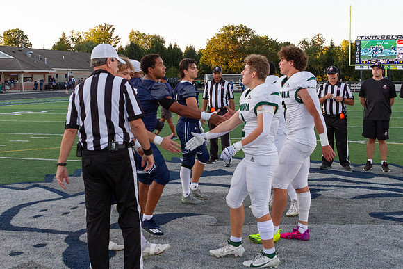 Knights-At-Twinsburg-2779